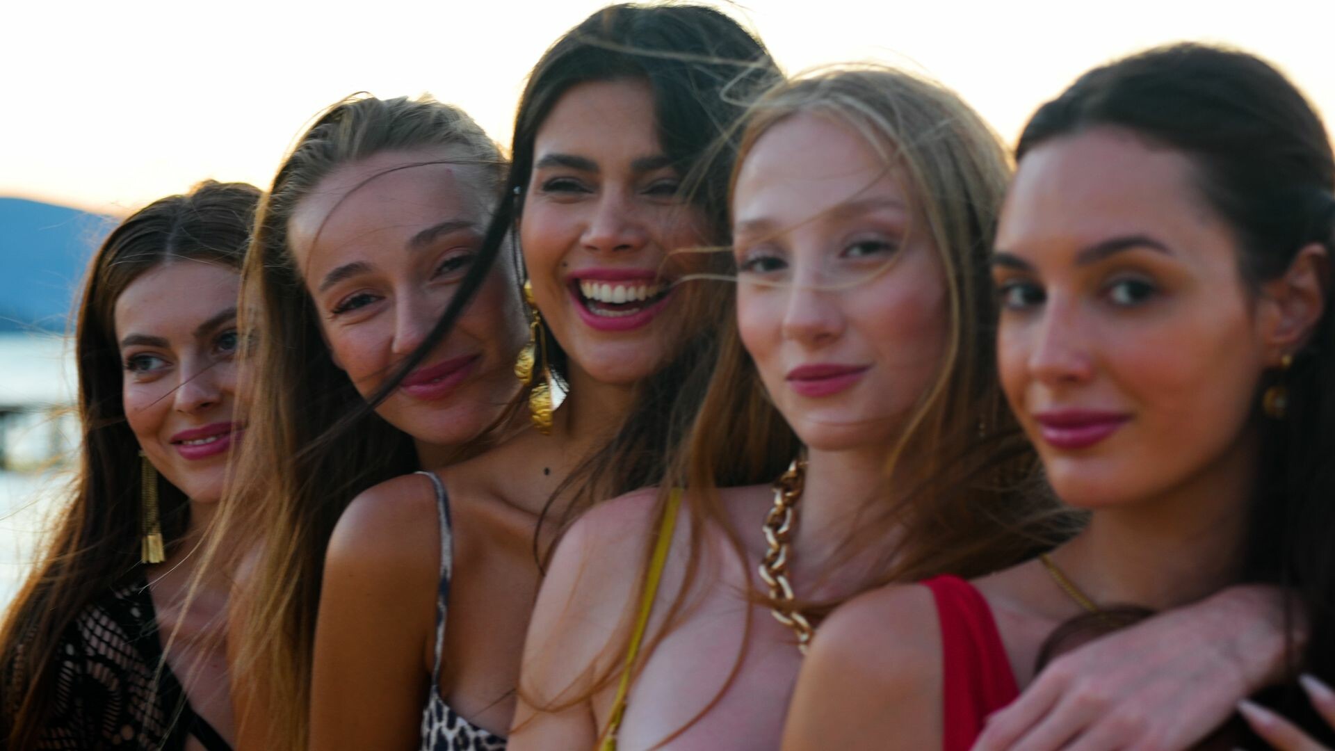 图片[2]-急速约会夏日版v2025.6.23中文版下载|恋爱模拟端游高画质互动剧情-锐品游戏库