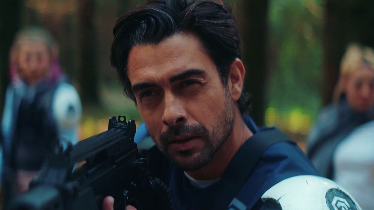 图片[2]-血岸岛Bloodshore v1.1中文版下载|Steam移植互动电影式大逃杀手游-锐品游戏库